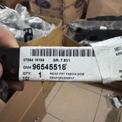 Chevrolet Lacetti Hb Sağ Ön Tampon Bağlantı Ayağı Orjinal Gm Marka 96545518