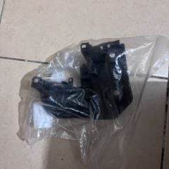Opel Mokka B Sağ Arka Tampon Braketi Orijinal Gm Marka 9835230480