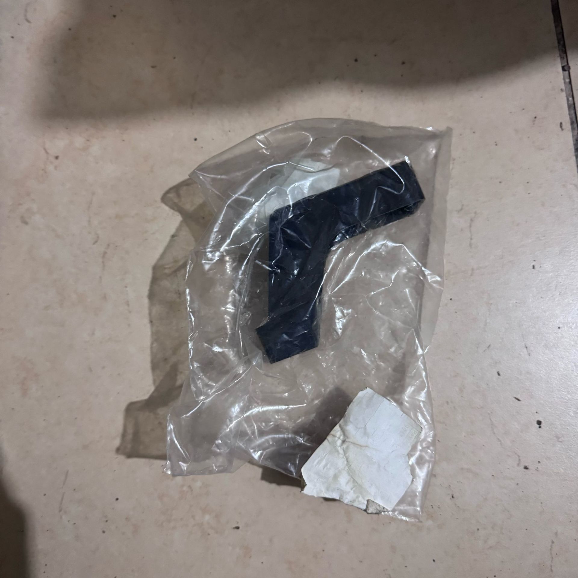 Opel Astra L Ön Tampon Bağlantı Braketi Sol Orjinal Gm Marka 9839852080