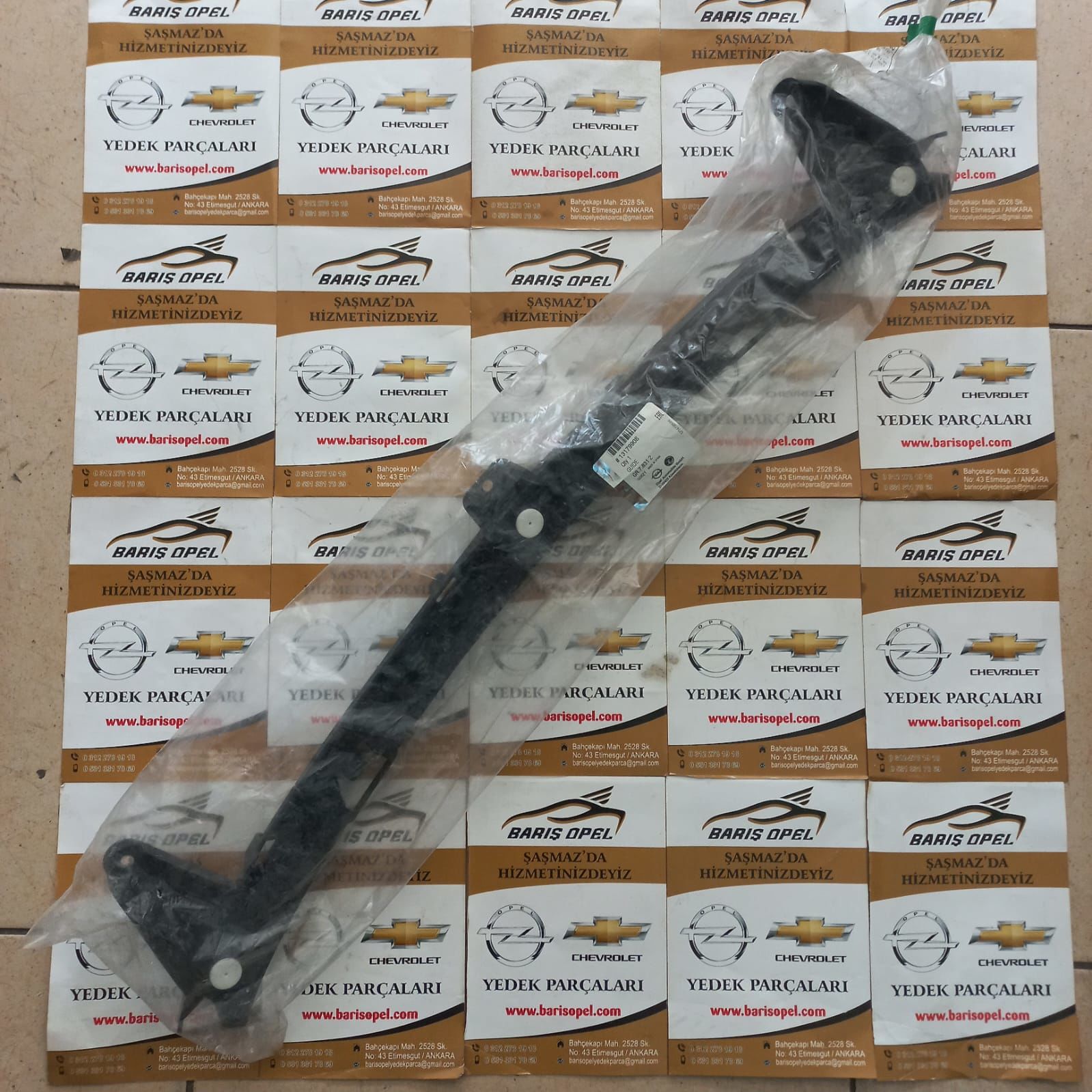 Opel Corsa D Arka Tampon Orta Braketi Gm Marka
