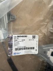Chevrolet Lacetti̇  Ön Cam Kri̇kosu Sol Gm Marka