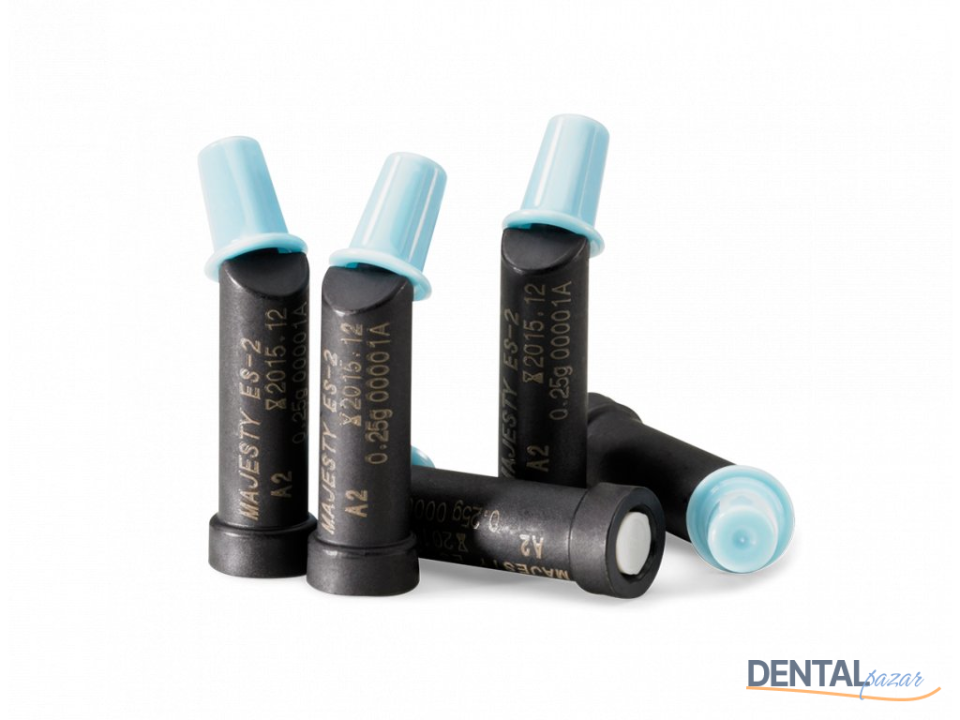 Clearfil Majesty Es-2 Plt Kompozit Refil