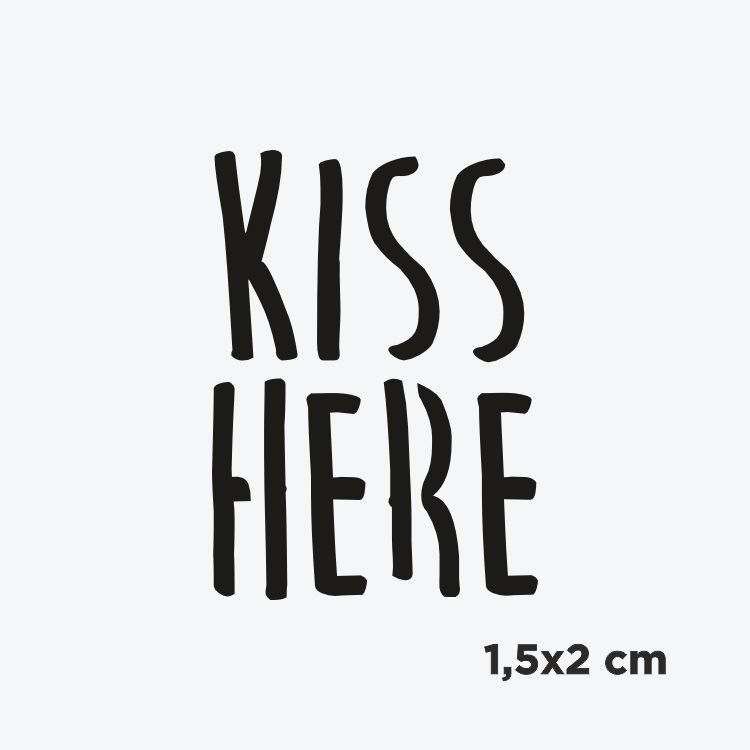 Minimal Kiss Here Dövme Şablonu