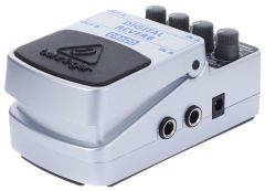 BEHRINGER DR600 Dijital Stereo Reverb Pedalı