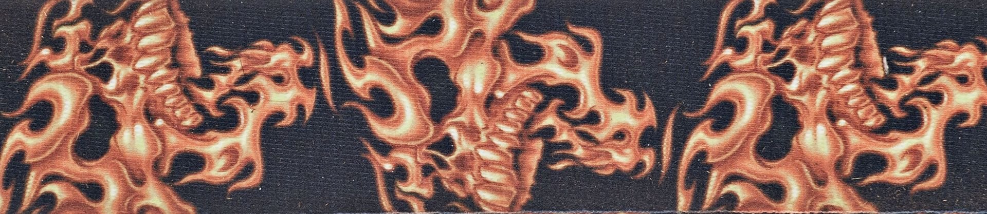 GİTAR ASKISI 50MM DOKUMA FLAMING SKULLS