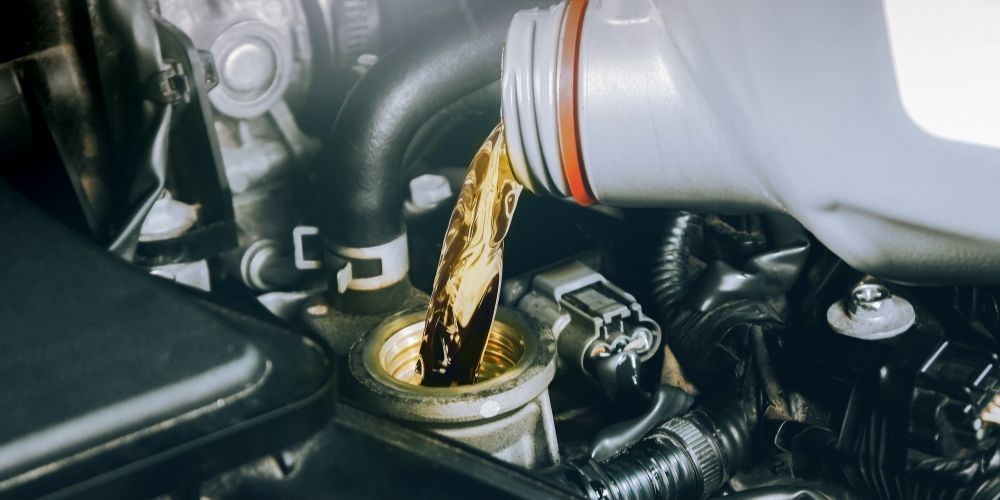 Motor Yağı Nedir? Ne İşe Yarar?