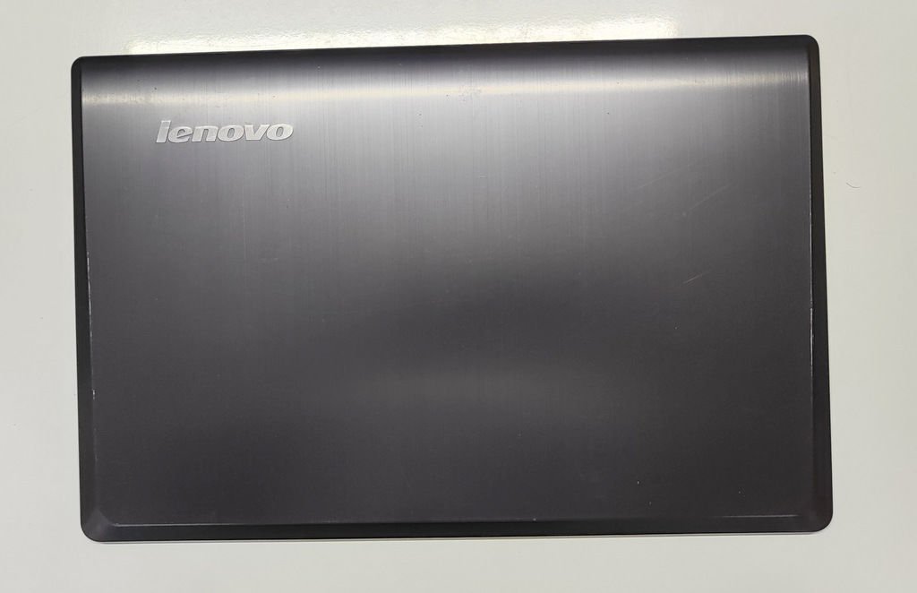 Lenovo Y580 Y585 Lcd Cover Ekran Arka Kapak Tamirli