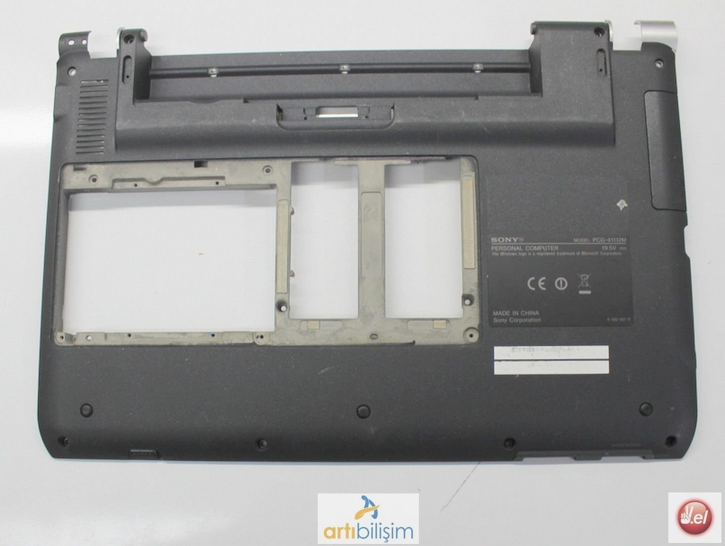 Sony Vpcy1 Pcg-41112m Alt Kasa 60.4EU12.003