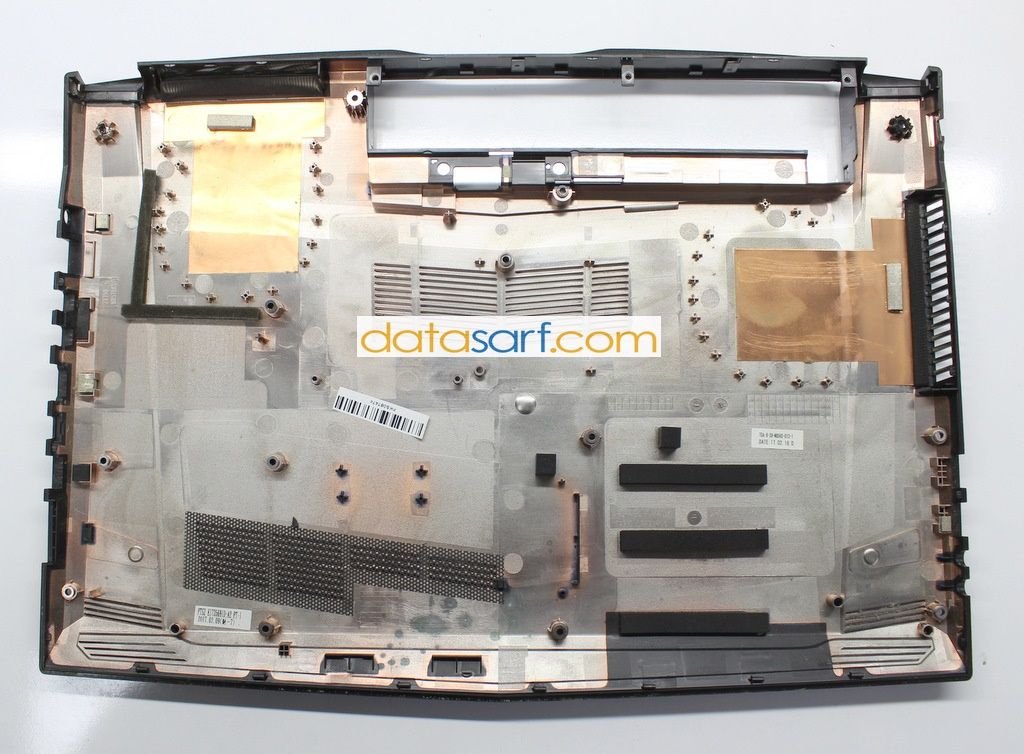 Gigabyte Sabre 15 15-K Alt Kasa 6-39-N85H3-014-1