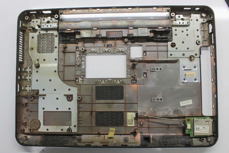 Dell N5010 M5010 15r Alt Kasa
