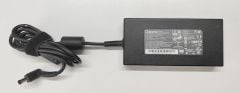 Chicony A17-230P 1A 19.5V 11.8A 230W 5.5*2.5mm Orijinal Şarj Aleti Adaptör Standart Uç