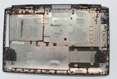 Acer VN7-571G Alt Kasa Tamirli