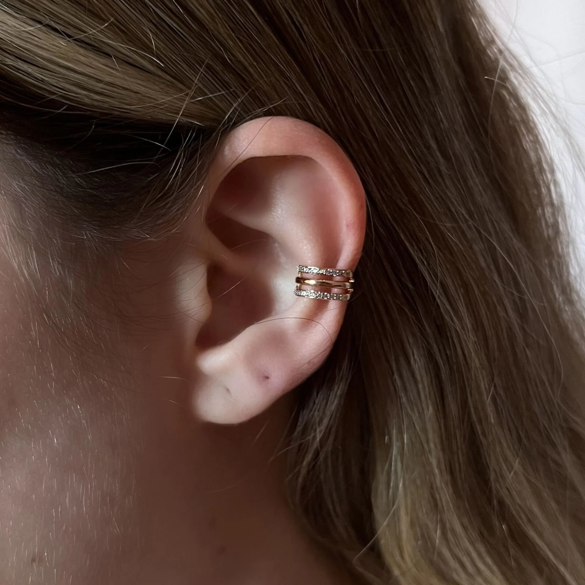 Çift Sıra Taşlı Earcuff