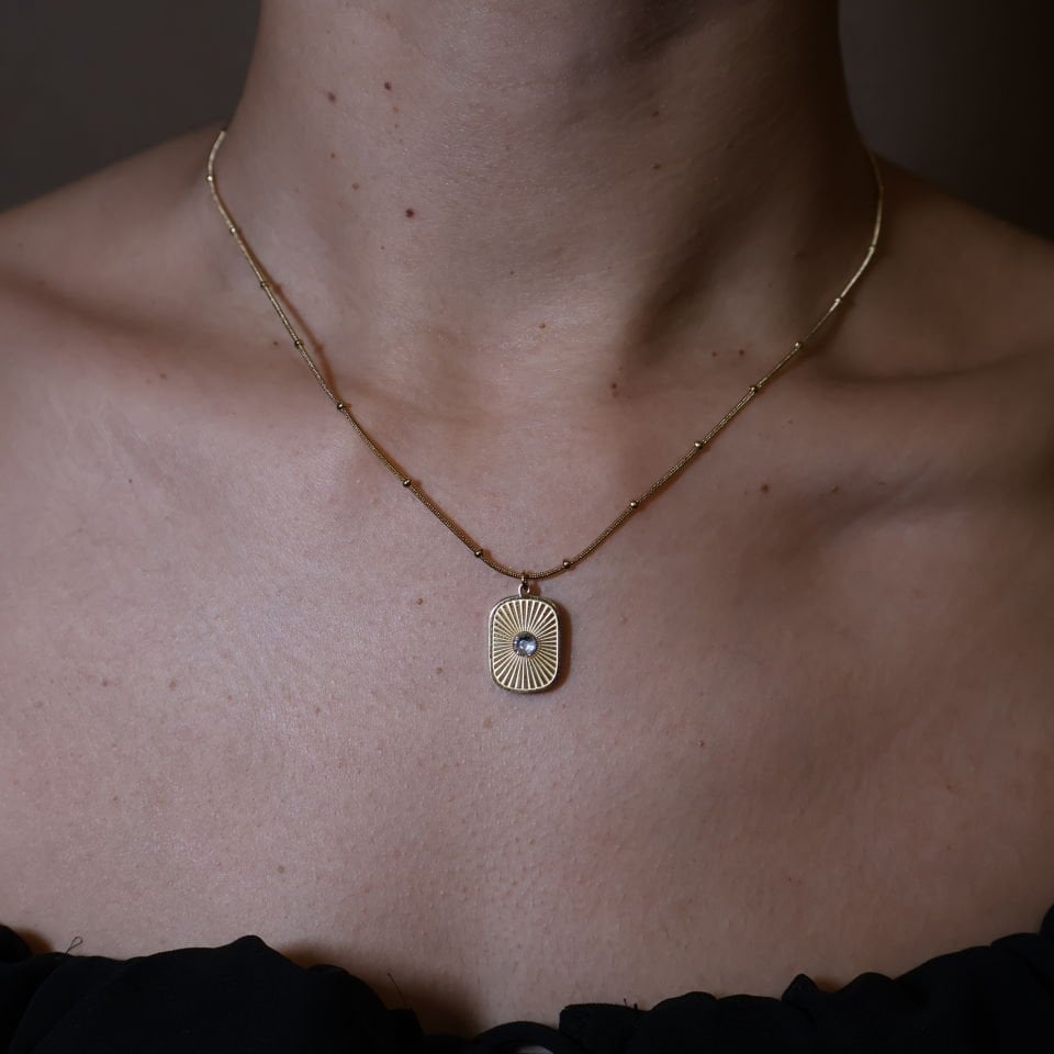 Mirabelle Çelik Kolye