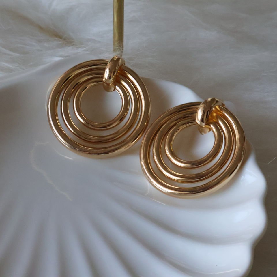 Trine Küpe Gold
