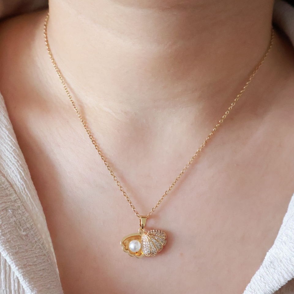 Seashell Kolye 18K Gold