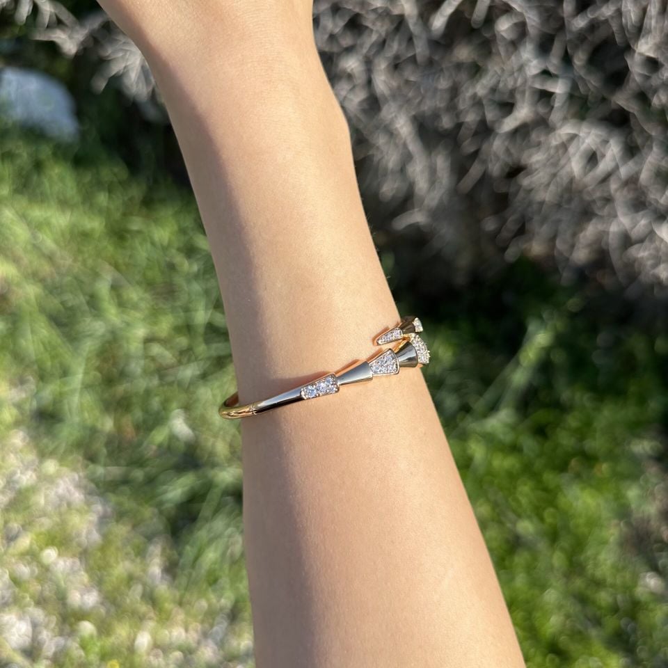 Bvlgari Kelepçe Gold