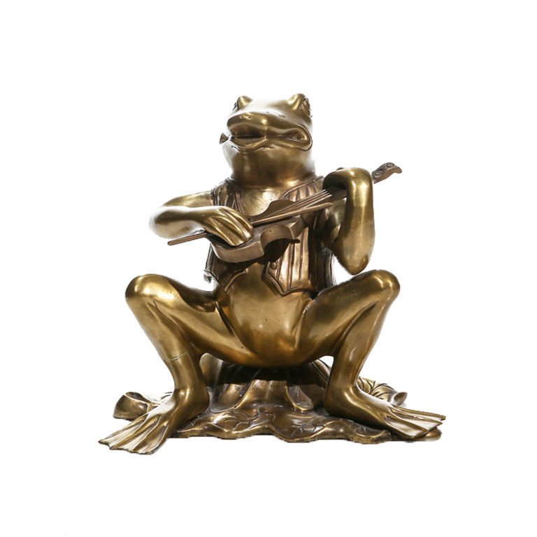 FROG PLAYING THE VIOLIN