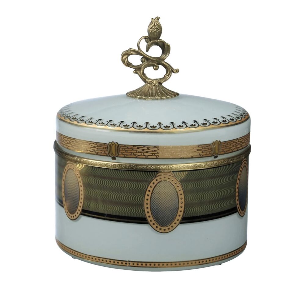 INLAID GLASS BOX