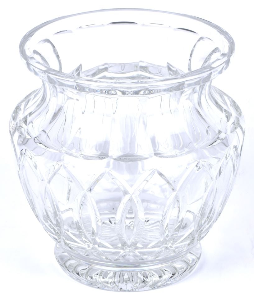 DECORATIVE GLASS VASE