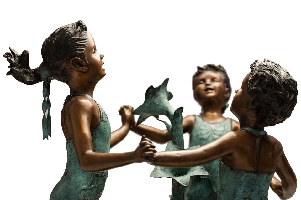 TREE DANCING GIRLS FOUNTAIN