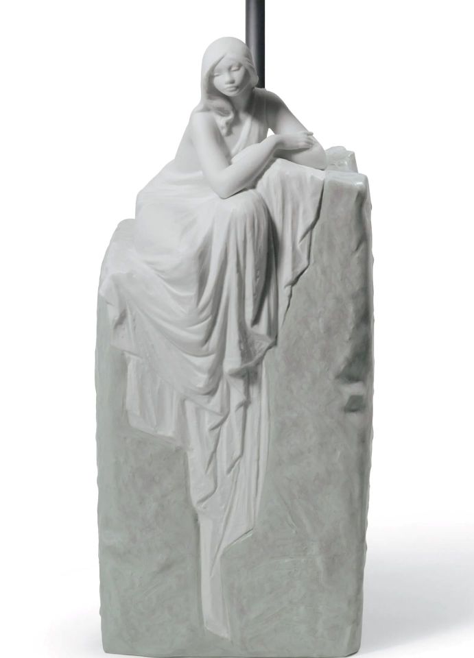 MEDITATING WOMAN I TABLE LAMP