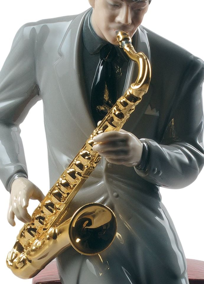 JAZZ SAXOOPHONIST