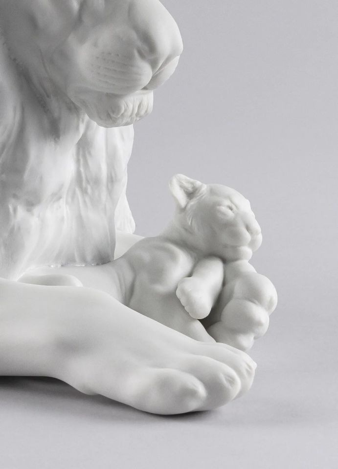 LION WITH CUB