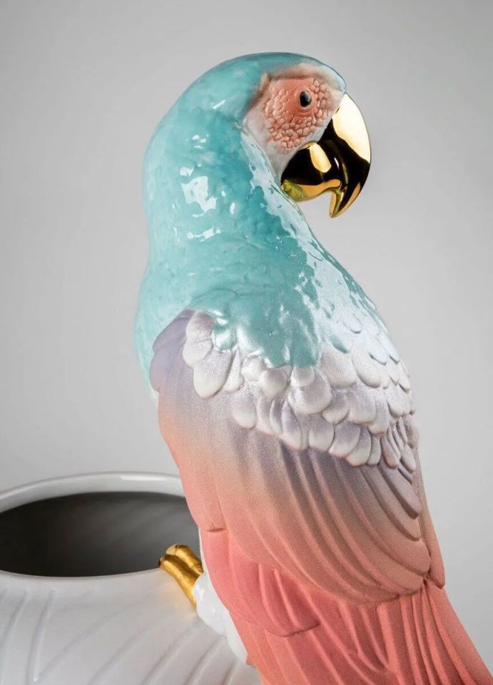 MACAW BIRD VASE- RED