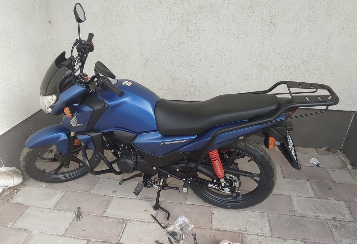 Honda Yeni CB 125 F Kurye Paket Demiri