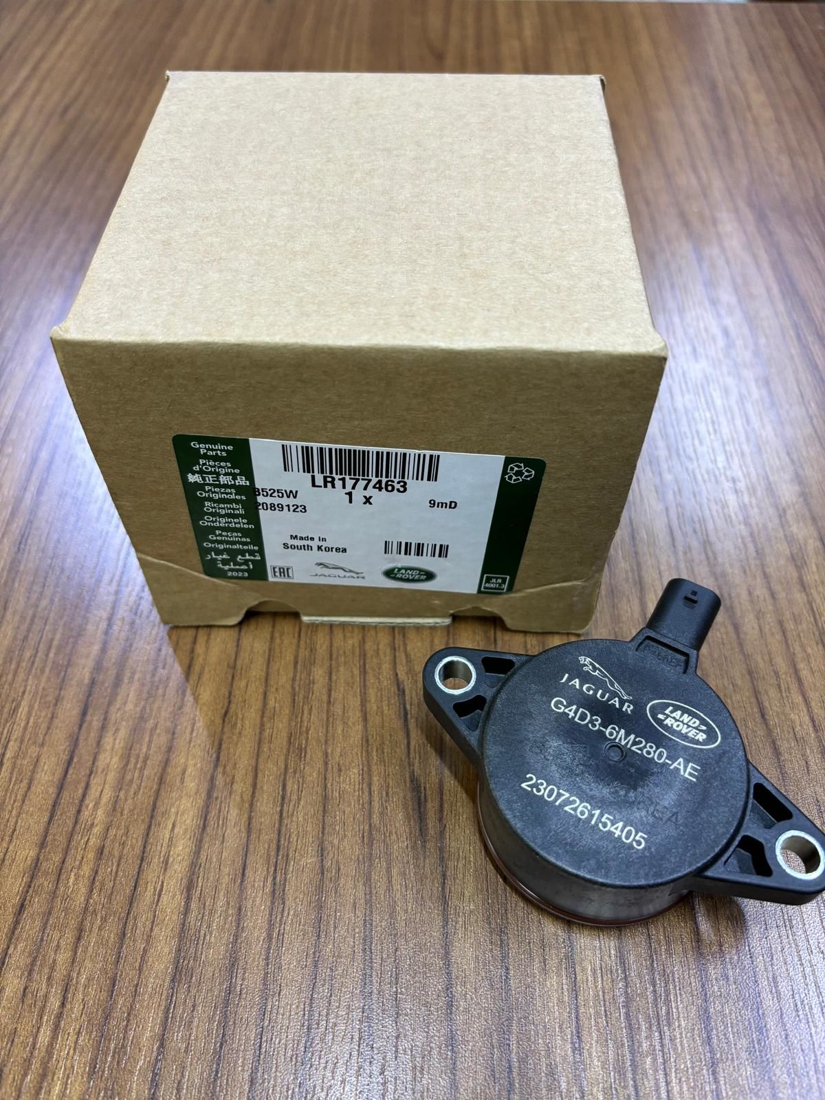 LR177463 - EGZANTRİK ZİNCİR SELENOİD 2.0L Hİ PHEV - Land Rover