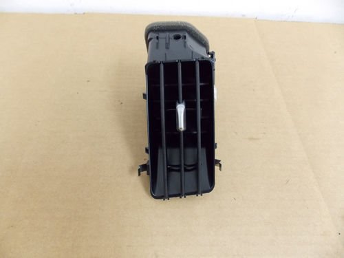 LR032936 - TORPİDO IZGARA DIŞ SAĞ (2.2) - Land Rover
