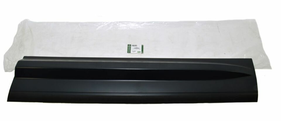 LR044656 - ARKA KAPI ALT BAKALİT SAĞ/BOYA (2.2) - Land Rover