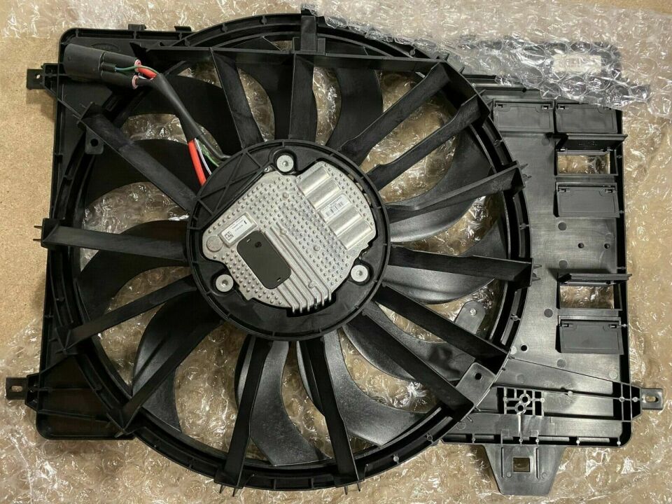 LR099669 - FAN (2.0L/EVOQUE/DİSCO/5) - Land Rover