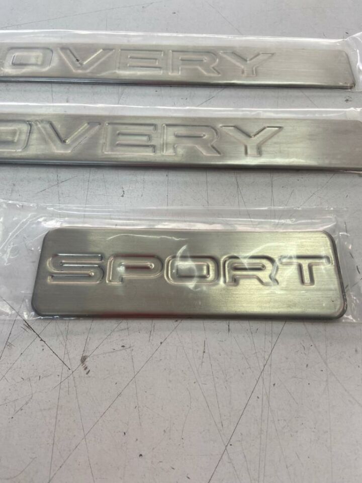AML1002 - KAPI EŞİK ÇITASI (DİSCOVERY SPORT) - Aml Parts