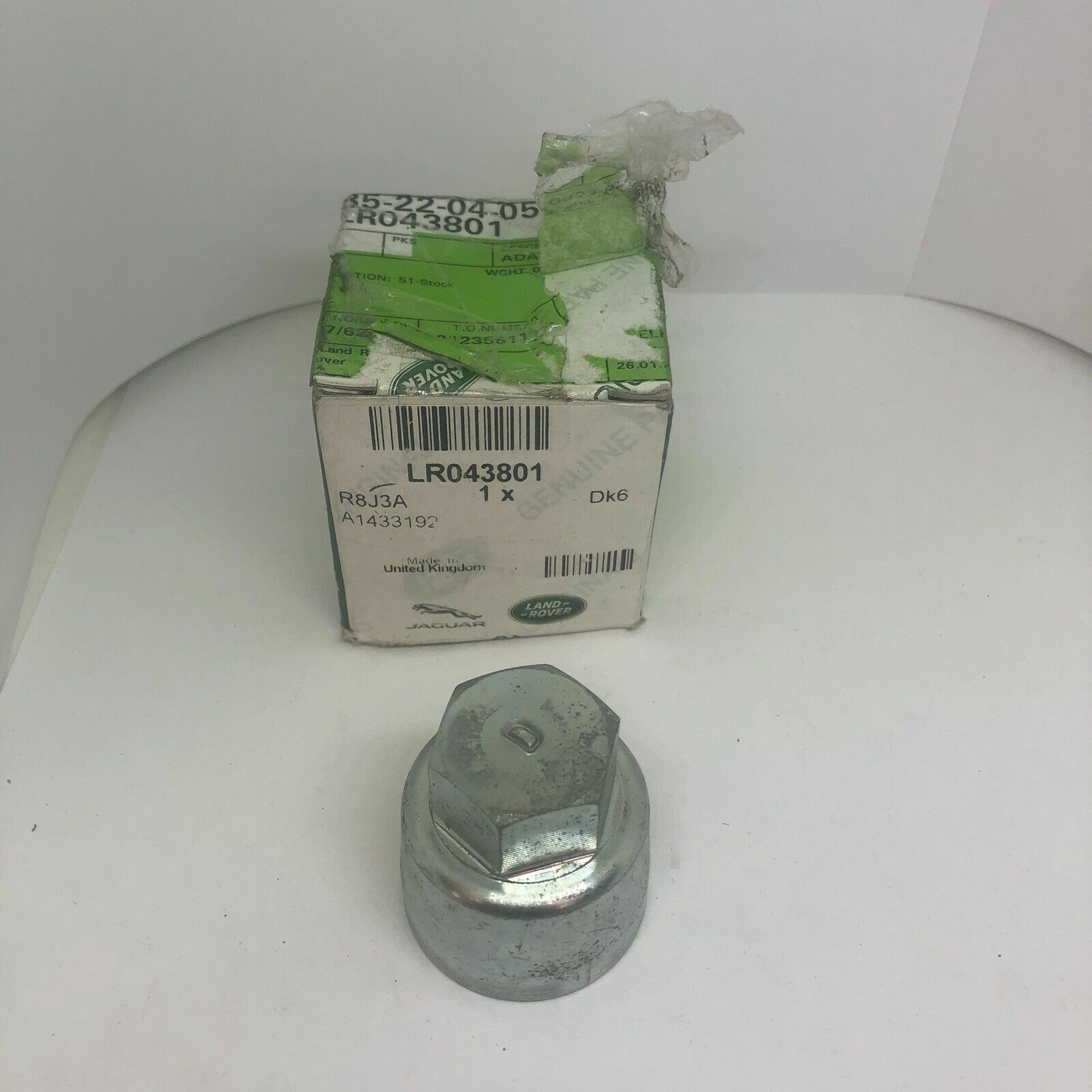 LR043801 - KİLİTLİ BİJON ŞİFRE/D (3.0L V6/VOGUE) - Land Rover