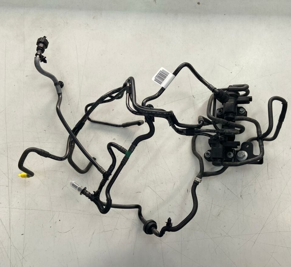 LR082320 - VAKUM REZERVUAR HORTUM(DİSCO/5) - Land Rover