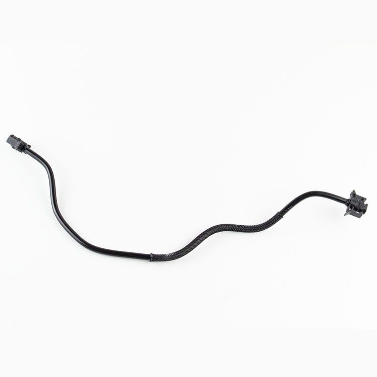 LR024251 - GENLEŞME TANK HORTUMU 2.0L (EVOQUE) - Land Rover