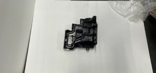 LR125669 - ÖN PANEL SACI SAĞ (EVOQUE) - Land Rover