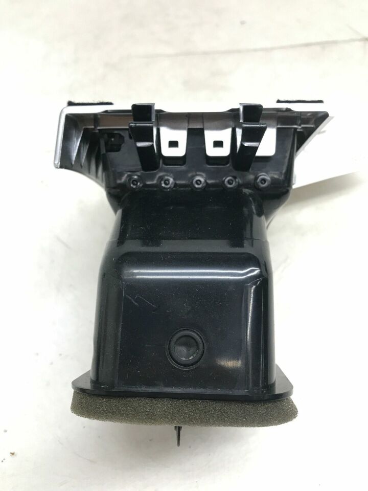 LR041693 - TORPİDO IZGARA İÇ SOL (3.0/SPORT) - Land Rover