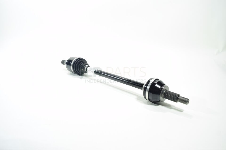 LR161701 - ARKA AKS SAĞ (3.0 V6/DİSCO/5/DEF) - Land Rover