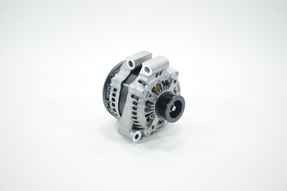 LR072762 - ALTERNATÖR (4.4L V8/SPORT/VOGUE) - Denso