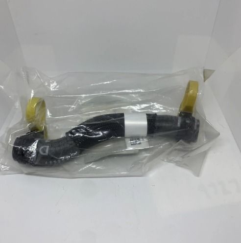 LR125476 - İNTERCOOLER GİRİŞ HORTUMU 3.0 I6 DZL. (NEW VOGUE 22>) - Land Rover