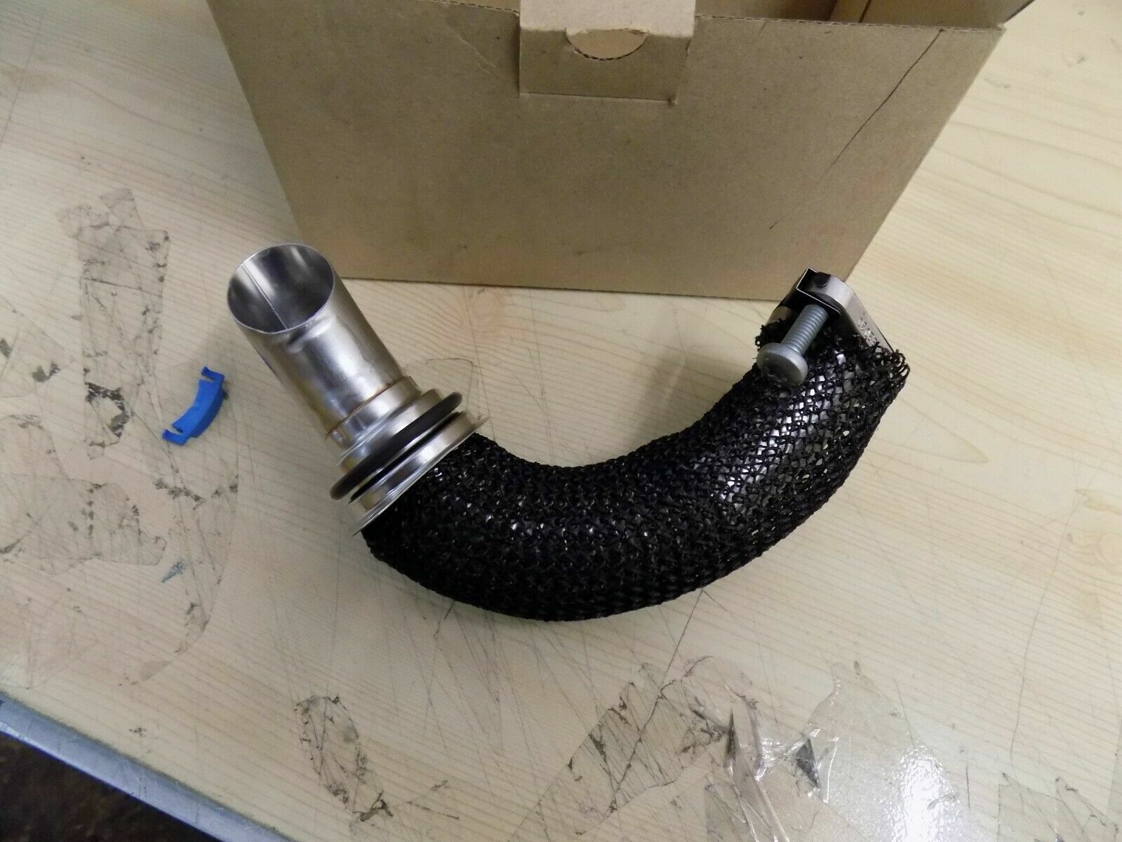 LR006965 - EGR BORUSU SOL 3.6 (VOGUE) - Land Rover