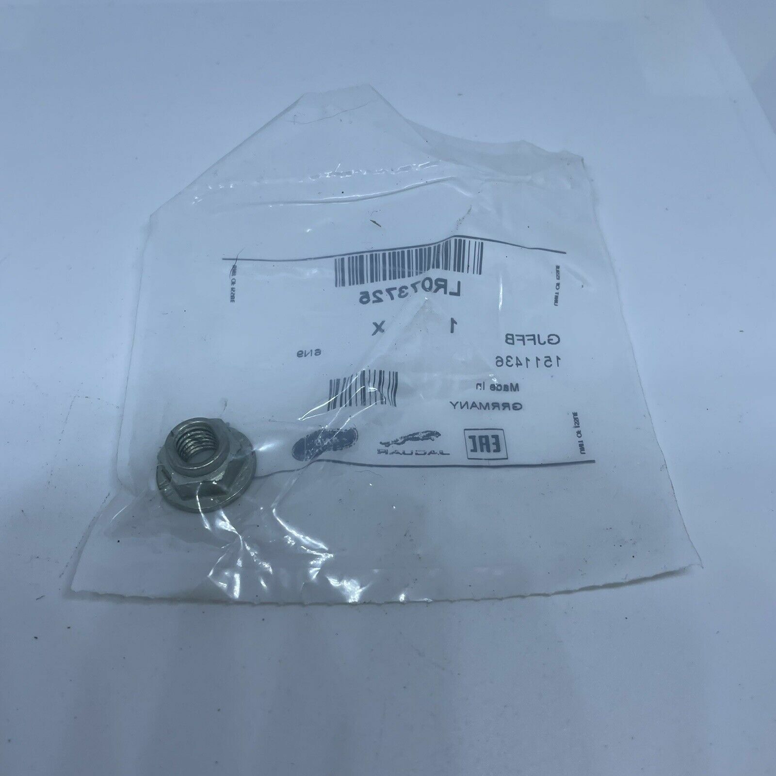 LR073725 - TURBO SOMUNU M8(EVOQUE 2.0 DZL - Land Rover