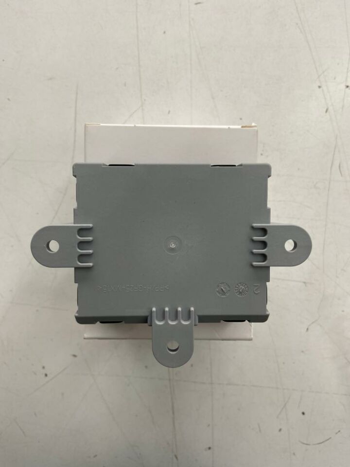 LR092136 - ÖN KAPI MODÜL YOLCU (DİSCO/SPORT/EVOQUE/RRS) - Land Rover