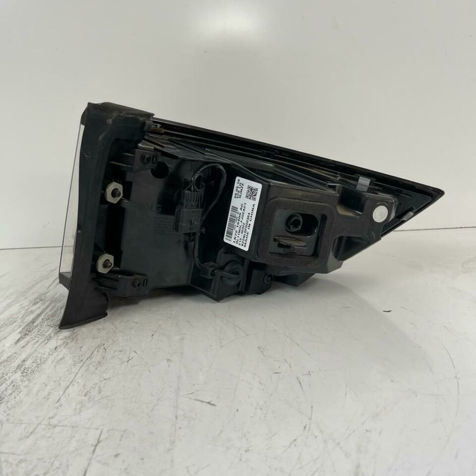 LR164044 - ARKA STOP DIŞ SOL (DİSCO SPORT) - Land Rover
