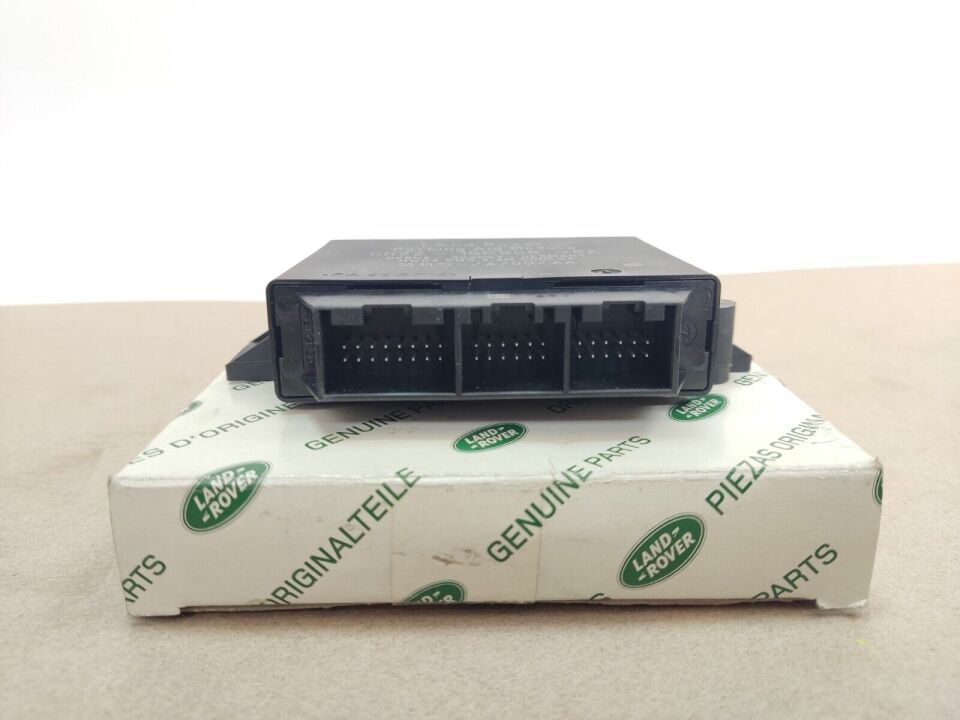 LR029704 - PARK SENSÖR BEYNİ 3.0 (SPORT/DİSC.S4) - Land Rover