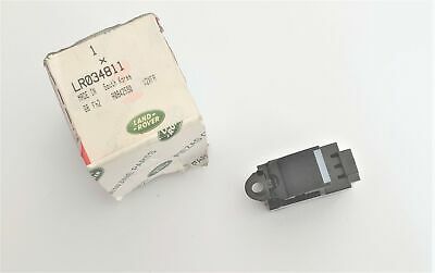 LR078893 - CAM AÇMA DÜĞME ARKA SAĞ/SOL (EVOQUE/3.0L V6/SPORT/VOGUE) - Land Rover