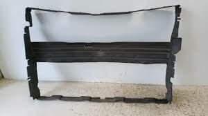 523123487 - RADYATÖR ÇERÇEVE BAKALİTİ (NEW EVOQUE 19>) - Land Rover